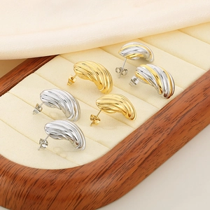 Boucles D'oreilles Croissant Acier Inoxydable 316L Plaqué Or 18K Texture Spirale Rétro Français Femmes