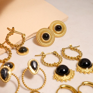 Vintage gold stainless steel star earrings and ring set with black natural stone