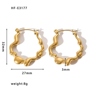Irregular 18K gold plated hoop earrings dimensions: 32mm height and 27mm width details