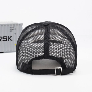 Men's summer mesh baseball cap with breathable extended brim and metal buckle back