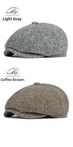 Détail des casquettes gavroche à chevrons en gris clair et café, texture laine