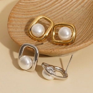 Elegant 316L stainless steel square pearl earrings in gold and silver finishes