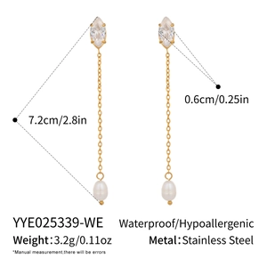 Detailed dimensions of gold pearl tassel earrings with stainless steel material and weight