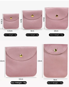 Detailed size chart for velvet jewelry pouches showing dimensions and weight for five sizes
