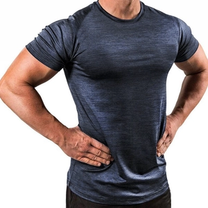 Detailed view of quick-dry navy blue fitness t-shirt highlighting high elasticity and fit