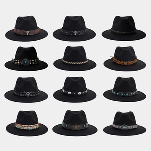 Sombreros fedora clásicos de lana negra con varias bandas decorativas de estilo western