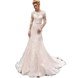 Robe de mariée sirène élégante à manches longues avec broderie en dentelle et dos nu