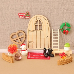 Miniature dollhouse Christmas decor set with wooden door snowman and festive ornaments