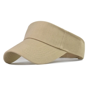 Minimalistische beige Sonnenblende aus Baumwolle mit breiter Krempe für Strand und Reise
