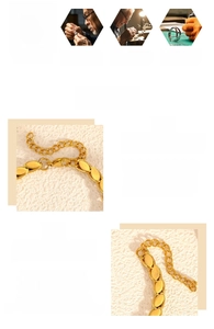 Dettaglio della catena in titanio placcata oro 18k con chiusura a moschettone ed estensione