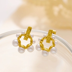 Retro geometric 18k gold plated titanium steel earrings with pearls on glass rim
