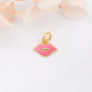 Pink enamel lip pendant with 18k gold plating for DIY jewelry making accessories