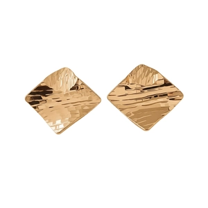 18k gold plated diamond shape stud earrings with textured hammered finish for women