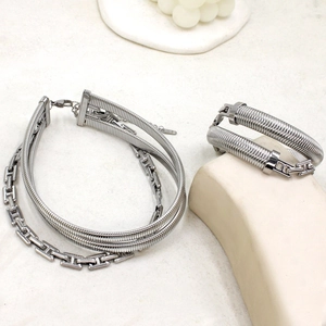 Silver multi-layer stainless steel necklace and bracelet set with H-link chain detail