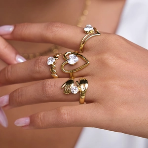 Elegant 18K gold plated stackable rings set with zircon and romantic heart design