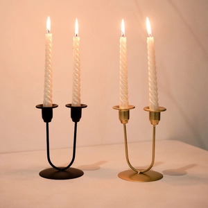 Nordic U-shaped double-head metal candle holder in black and gold for romantic decor