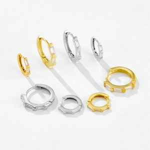 S925 sterling silver hoop earrings with clear baguette zirconia in gold and silver plating