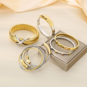 Vintage 18K gold plated twisted stainless steel knot bangle bracelets in tri-color tones