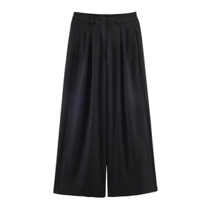 Chic high-waisted wide leg black trousers with pleated front for women's business casual look