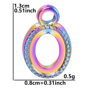 Macro shot of oval 18k gold plated stainless steel pendant with size and weight metrics