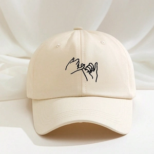 Casquette de baseball beige avec broderie noire du geste petit doigt sur le devant