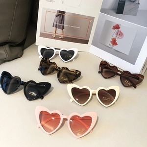 UV400 heart-shaped sunglasses for kids in various colors with a stylish plastic frame