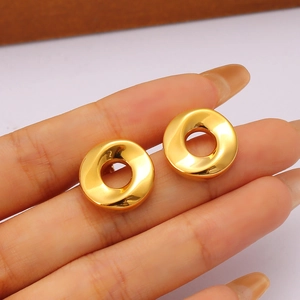 Minimalistische 18K vergoldete hohle geometrische Creolen aus Edelstahl für Damen