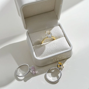 Elegant S925 sterling silver oval ice flower cut rings in gold and silver finishes with box
