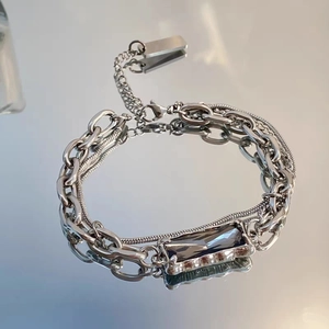 Bracciale hip-hop a doppio strato con zircone grigio e catena a maglie argentate