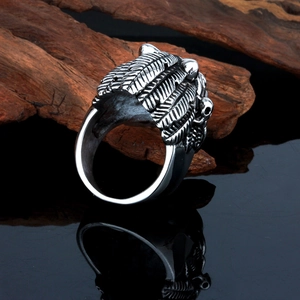 Punk rock lion head ring for men featuring silver black metal and skeleton details