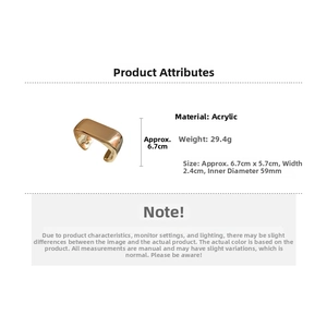 Detailed size specifications of the minimalist gold wave acrylic bracelet with dimensions