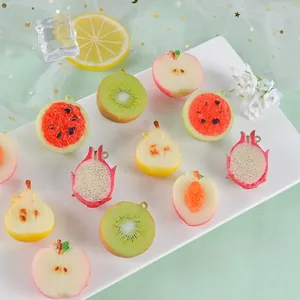 Simulation Frucht Anhänger PVC Miniatur Kiwi Apfel Wassermelone Pfirsich Drachenfrucht Scheibe Schlüsselanhänger DIY Dekor