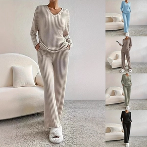 Haut À Manches Longues Col En V Et Pantalon Large En Tricot Côtelé Loungewear Décontracté Couleur Unie Femmes