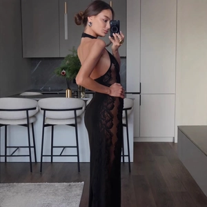 Robe Longue Dos Nu Dentelle Patchwork Transparente Côté Dos Nu Coupe Cintrée Sexy Sans Manches Femmes Streetwear