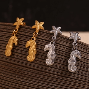 Vintage 18K gold plated stainless steel starfish and seahorse drop earrings set