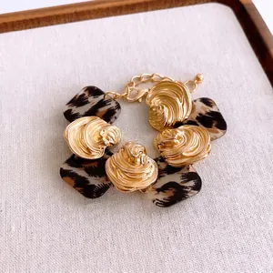 Retro resin square leopard link bracelet with gold shell texture metal and lobster clasp