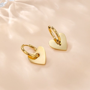 Orecchini A Cerchio Con Cuore Acciaio Al Titanio Placcato Oro 18K Lisci Lucidati Minimalisti Gioielli Di Moda Per Donna