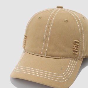 Gorra de béisbol retro de algodón caqui para niños con costuras blancas en contraste