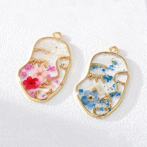 Abstract Face Profile Pendants Real Dried Flowers Resin Metal Frame Artistic DIY Jewelry Making Accessory For Earrings Necklaces