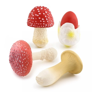 Realistic 4-piece mushroom model set including Amanita muscaria and Oyster mushrooms