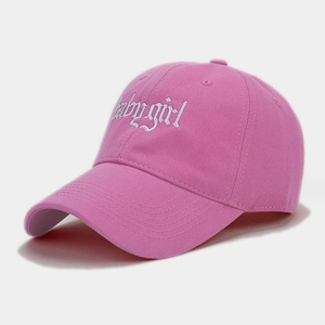 Berretto da baseball in cotone rosa con ricamo baby girl e cinturino regolabile donna