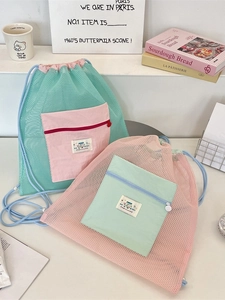 Sac à dos à cordon en mesh léger vert menthe et rose avec poches contrastées
