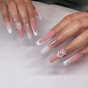 Press On Nails Long Coffin French Gradient White 3D Flower Art Luxury Rhinestones Artificial Pearls Elegant Ballet Wearable Fingernails