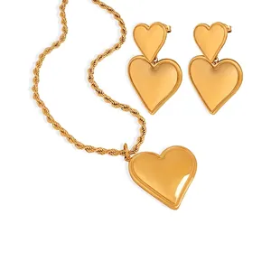Titanstahl Schmuck Halskette Und Ohrringe Herz Anhänger Seilkette 18K Vergoldet Minimalistische Mode Für Frauen
