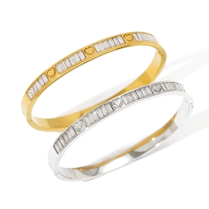 Ensemble de bracelets zircons en acier inoxydable doré et argenté avec motifs de cœur