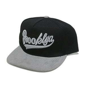 Black and grey Brooklyn embroidered snapback flat brim baseball cap for street style