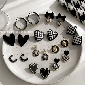Vintage French Style Stud Earrings With 925 Sterling Silver Earring Post Alloy Resin Artificial Pearl Checkerboard Heart Jewelry