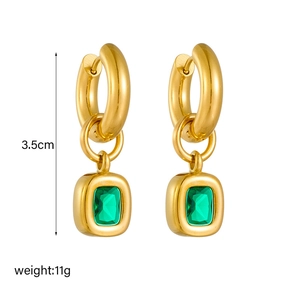 Golden titanium earrings with emerald green square crystal, size 3.5cm and 11g weight