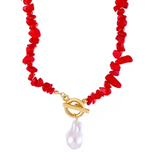 Retro red natural stone necklace with a baroque pearl pendant and golden OT toggle clasp