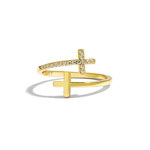 Nahaufnahme des goldenen S925 Sterlingsilber-Rings mit Doppelkreuz-Design und kleinen Diamanten